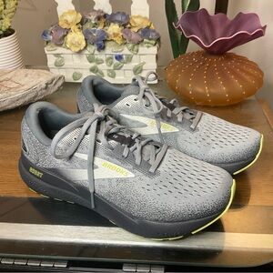 BROOKS MENS GHOST 16 RUNNING SHOES SZ 8.5